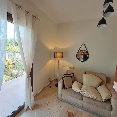 Vakantiehuis παραδοσιακη λαζαρατα Lazaráta