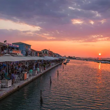 Vakantiehuis παραδοσιακη λαζαρατα Lazaráta