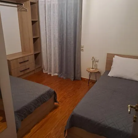 παραδοσιακη λαζαρατα بيت للعطل *